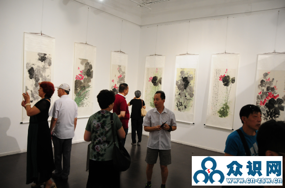 《王瑞林荷花專題書畫作品展》在京隆重舉行
