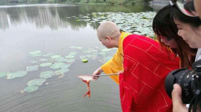 中國第一比丘尼竹林寺組委會在上海會館正式成立