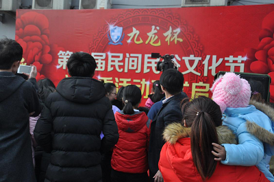 拿大獎看表演  九龍杯第十屆民間民俗文化節(jié)火爆開啟“達人秀”活動