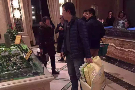帶棉被連夜搶房