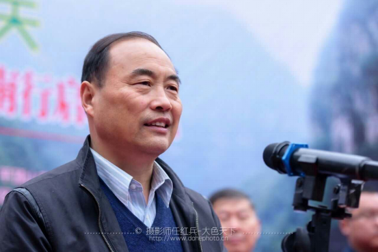 “尋找河南最美春天”——2016全國百家網絡媒體文明旅游河南行啟動儀式在青天河景區隆重舉行