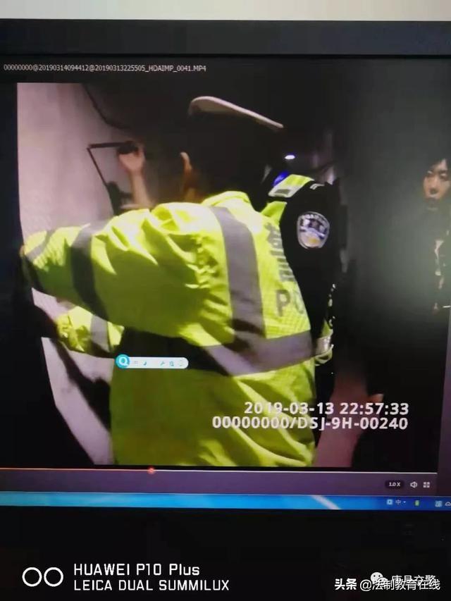 唐縣交警營救一名輕生少女
