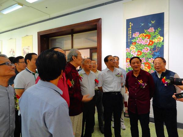 盛世牡丹花正艷 川晉兩省攜手為94歲花鳥畫家邵仲節在太原辦畫展