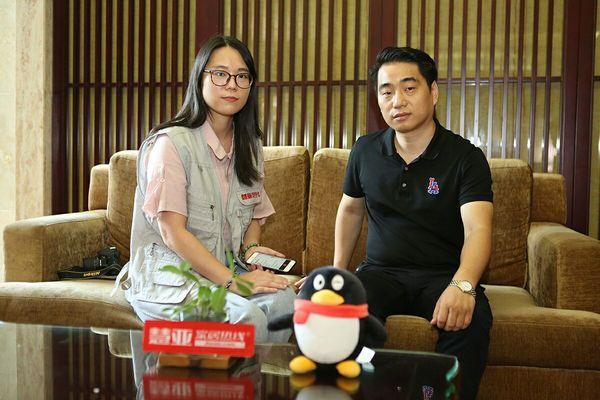 香港意盛豪庭墻布2019年中會議暨新品發布會圓滿舉行