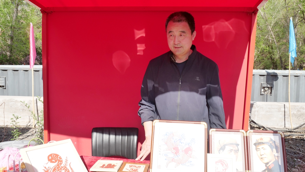樂訂坊非遺文創手工藝品展銷為懷柔朝陽洞廟會添彩